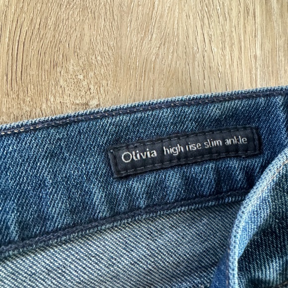 Citizens of Humanity- Olivia Jeans- used but good condition - Picture 2 of 4